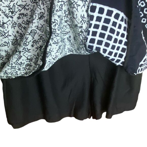 We Bebop Sz Lrg Black White Tribal Pattern Turtle Stripes Jumper One Piece Skort - Picture 4 of 5